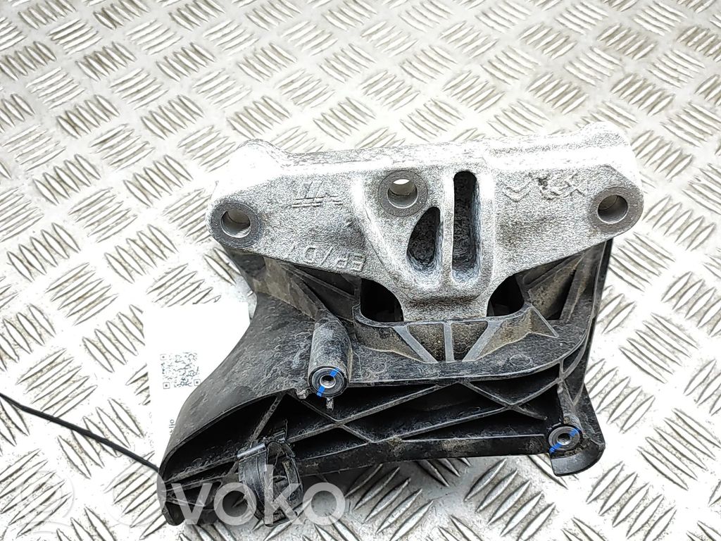 Engine mount bracket   9820297580