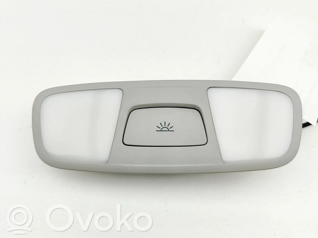 Światło fotela przedniego   8U0947111E,8U0947111