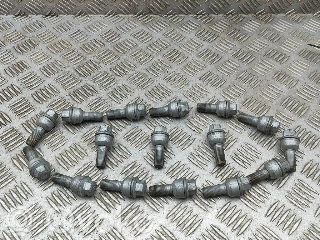 Dadi/bulloni