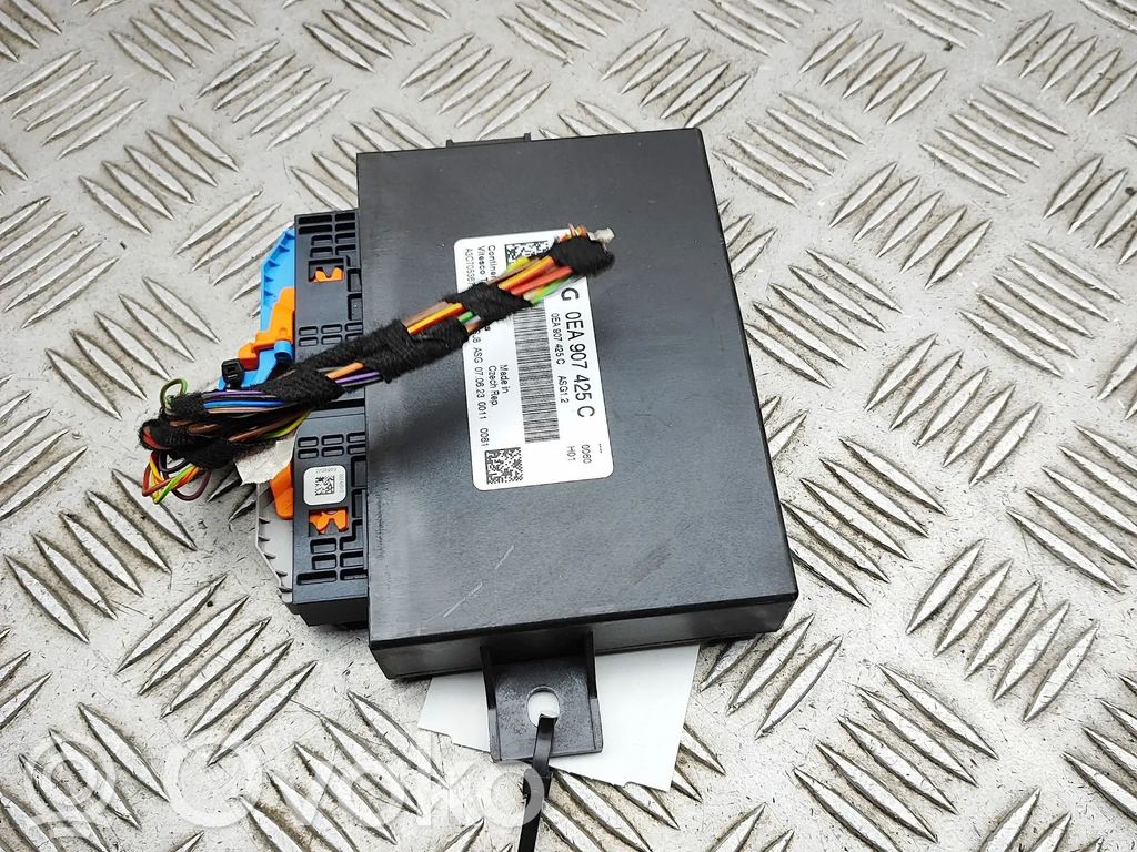 Sonstige Geräte   A3C7053670000,0EA907425C