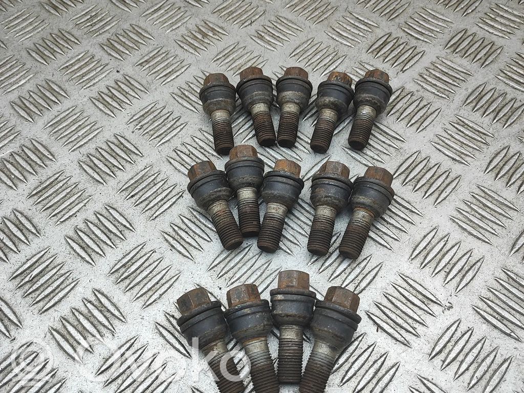 Audi Q5 SQ5 8R Tuercas/tornillos