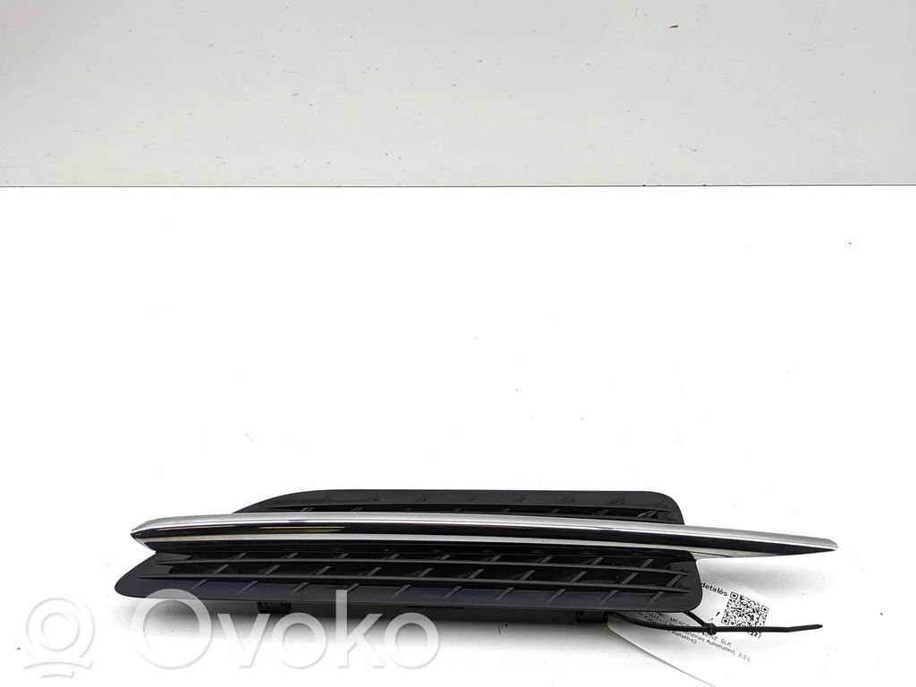 Mercedes-Benz SLK R172 Fender trim (molding) 