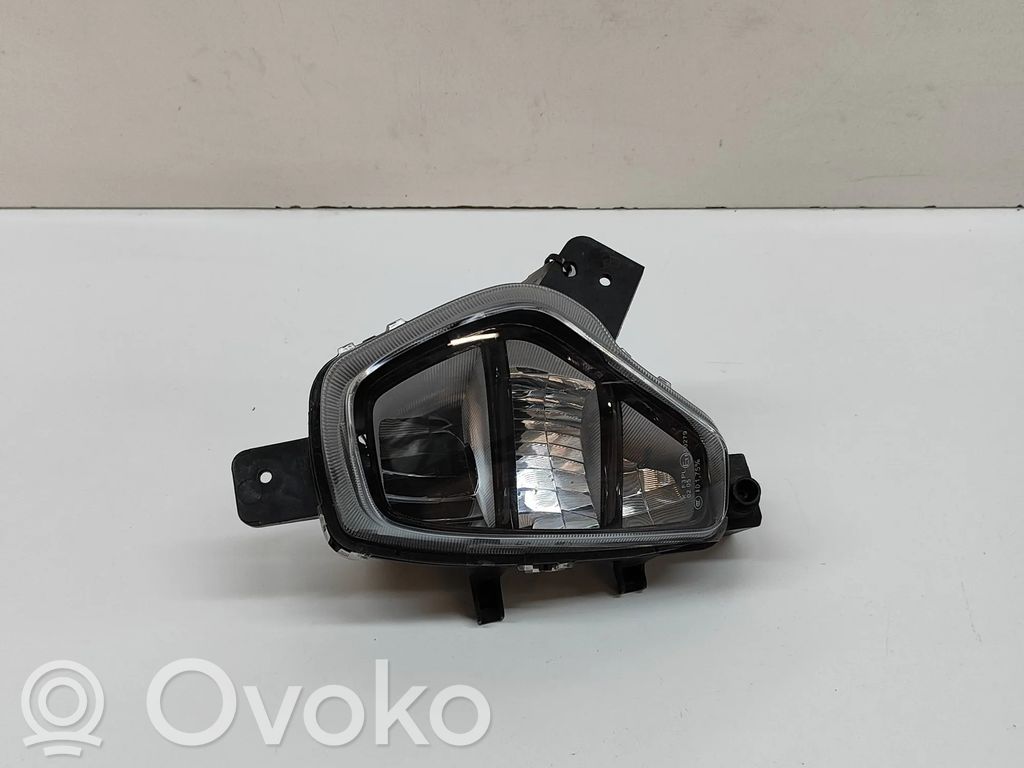 Volkswagen Taigo Faro delantero LED diurno 
