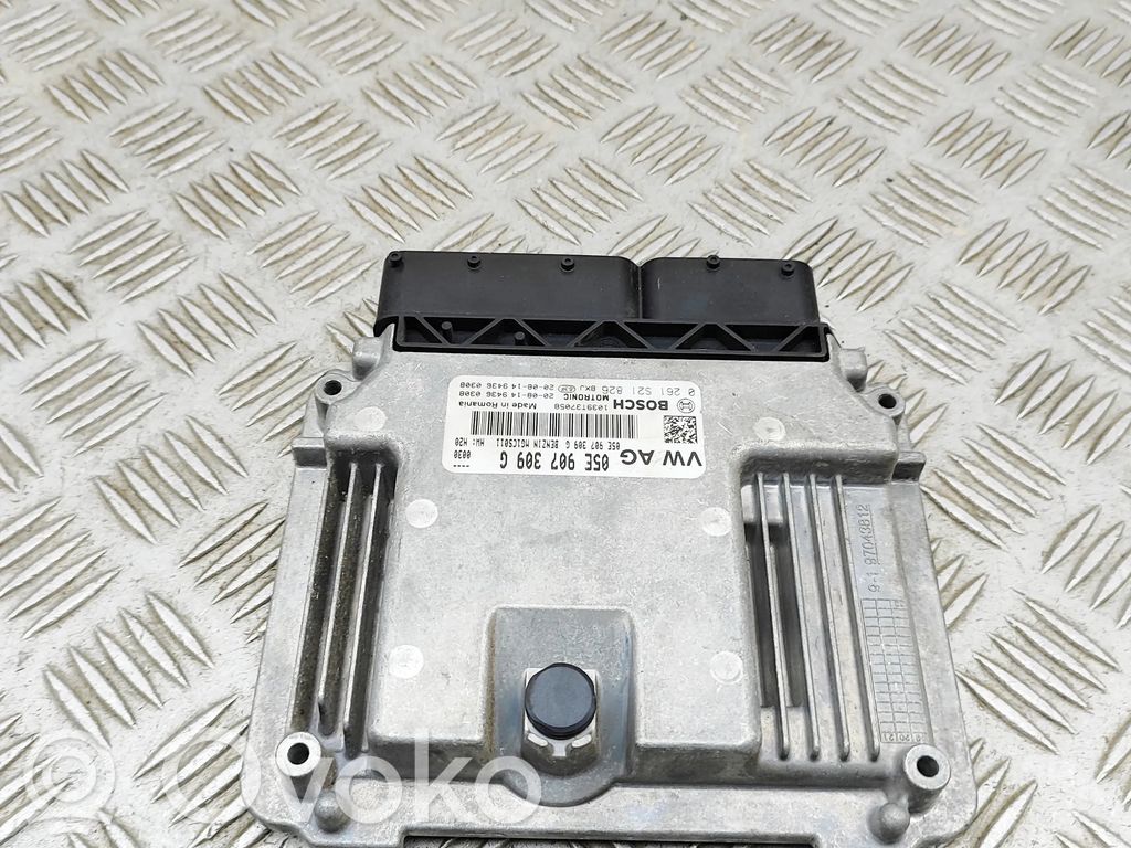 Volkswagen Golf VIII Calculateur moteur ECU