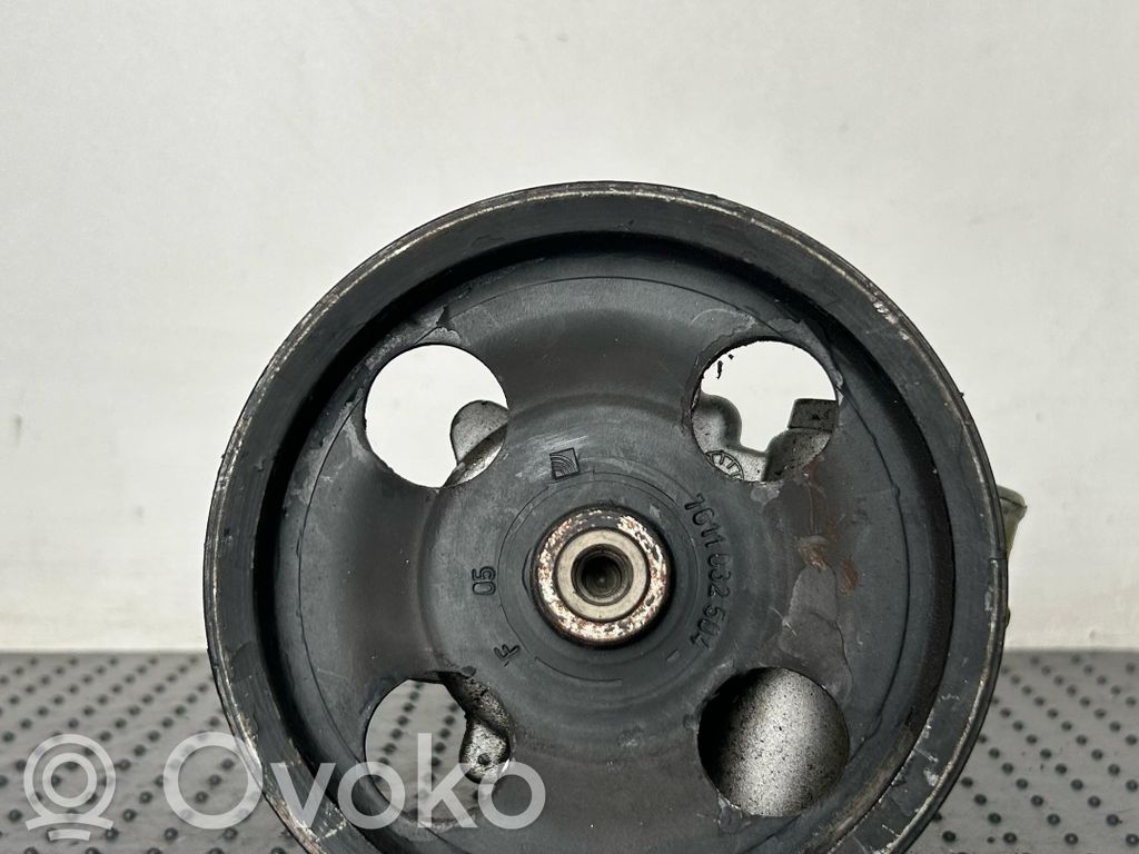Alfa Romeo 159 Ohjaustehostimen pumppu 