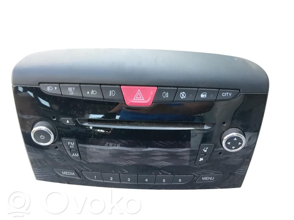 Lancia Ypsilon Unitate principală radio/CD/DVD/GPS 