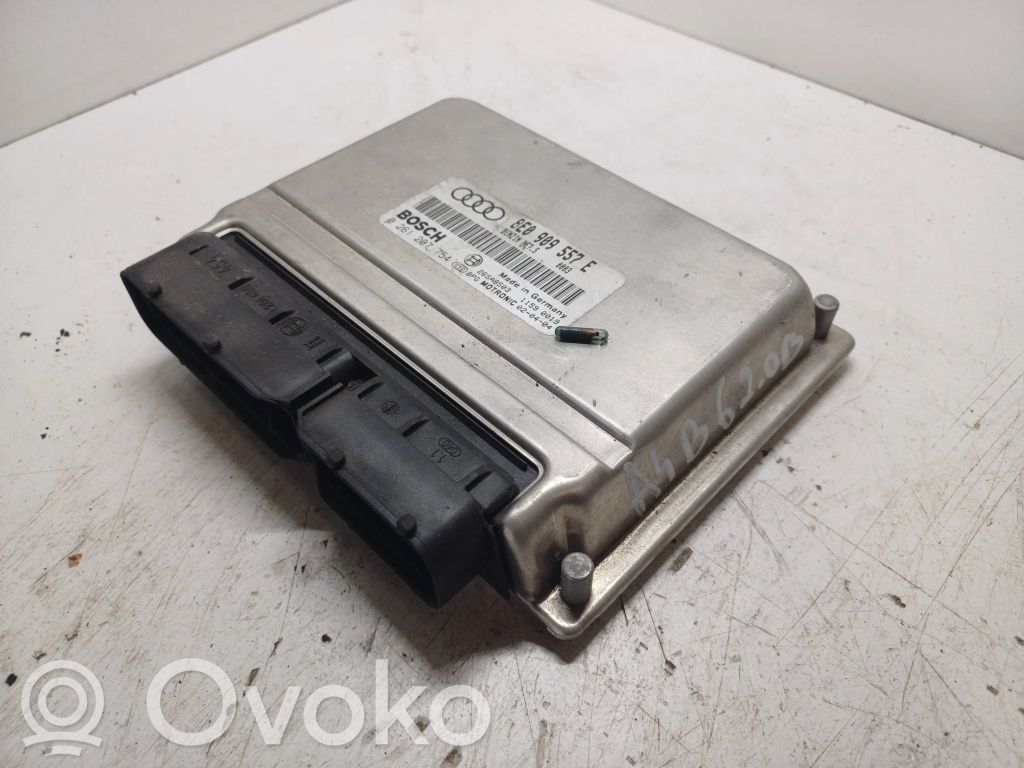 Audi A4 S4 B6 8E 8H Engine control unit/module 