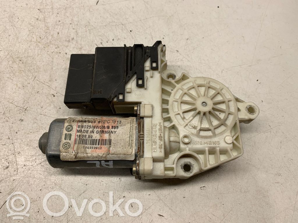 Silniczek podnoszenia szyby drzwi tylnych   SW025HW026B895,1J4959812,119434,101438203
