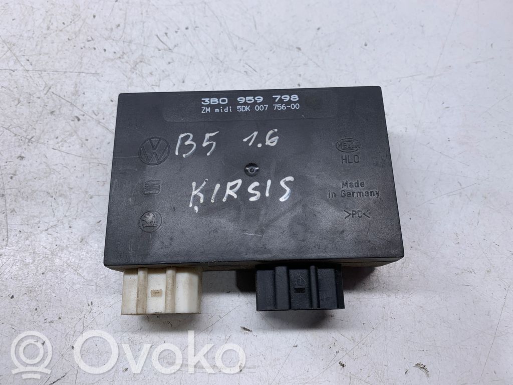 Volkswagen PASSAT B5 Module confort 