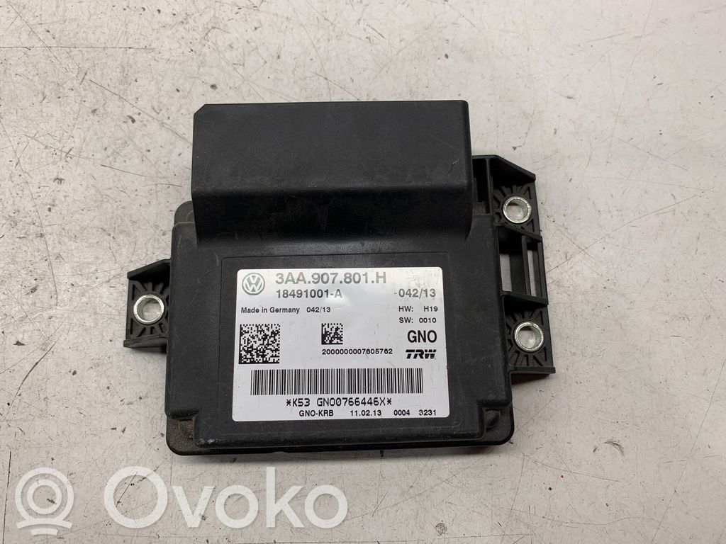 Volkswagen PASSAT B7 Hand brake control module 