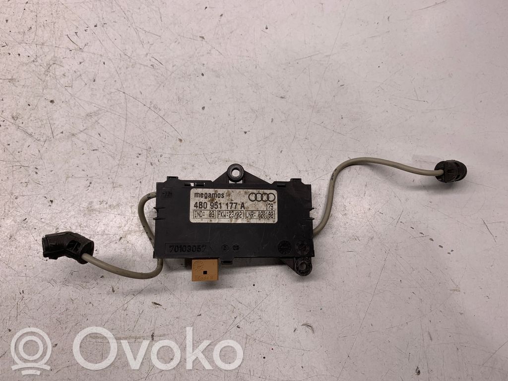 Audi A6 S6 C5 4B Alarm movement detector/sensor 