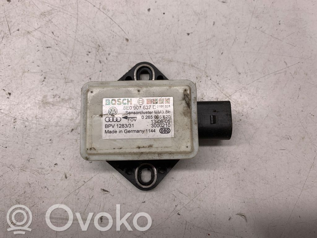 Audi A4 S4 B7 8E 8H Vakaajan pitkittäiskiihtyvyystunnistin (ESP) 