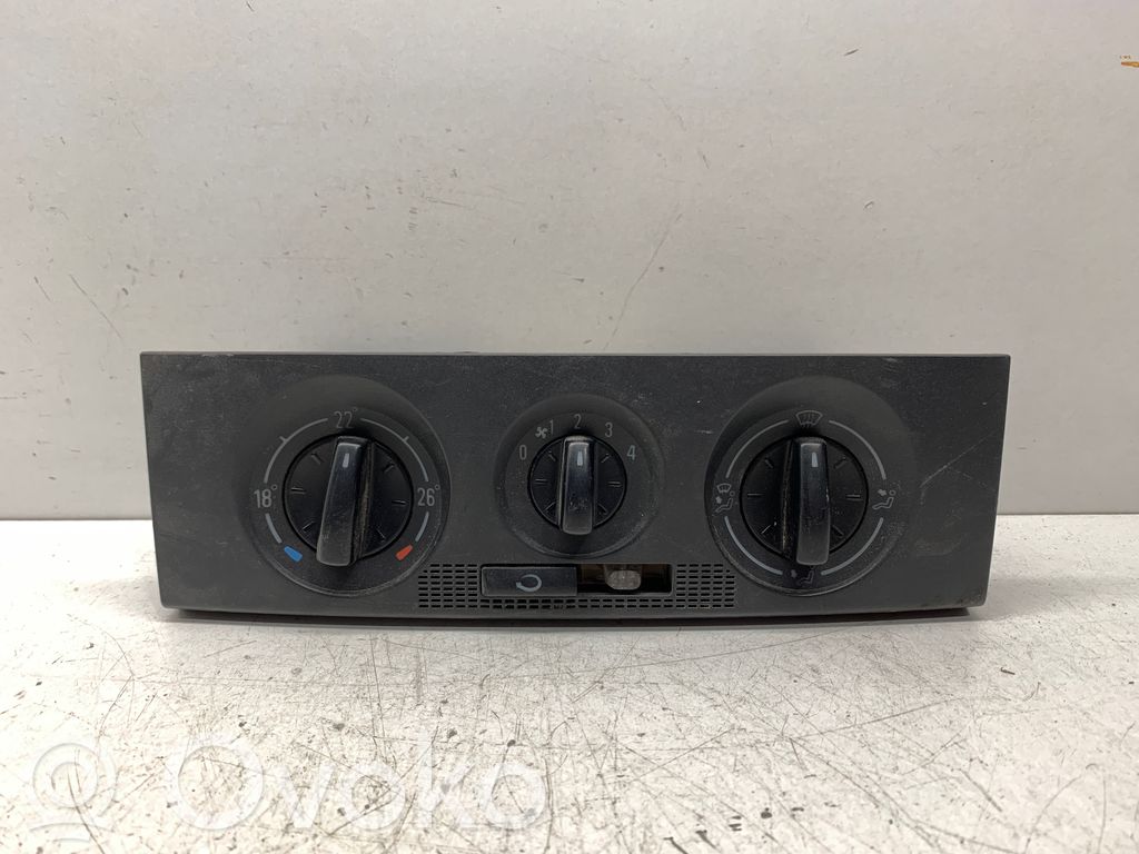 Skoda Fabia Mk1 (6Y) Climate control unit 