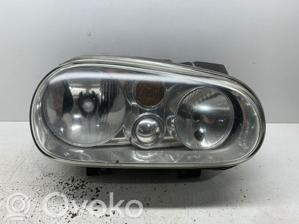 Volkswagen Golf IV Scheinwerfer 
