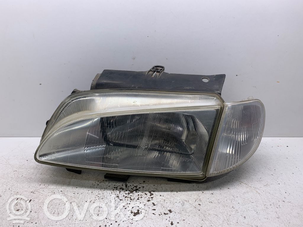 Peugeot Partner Headlight/headlamp 