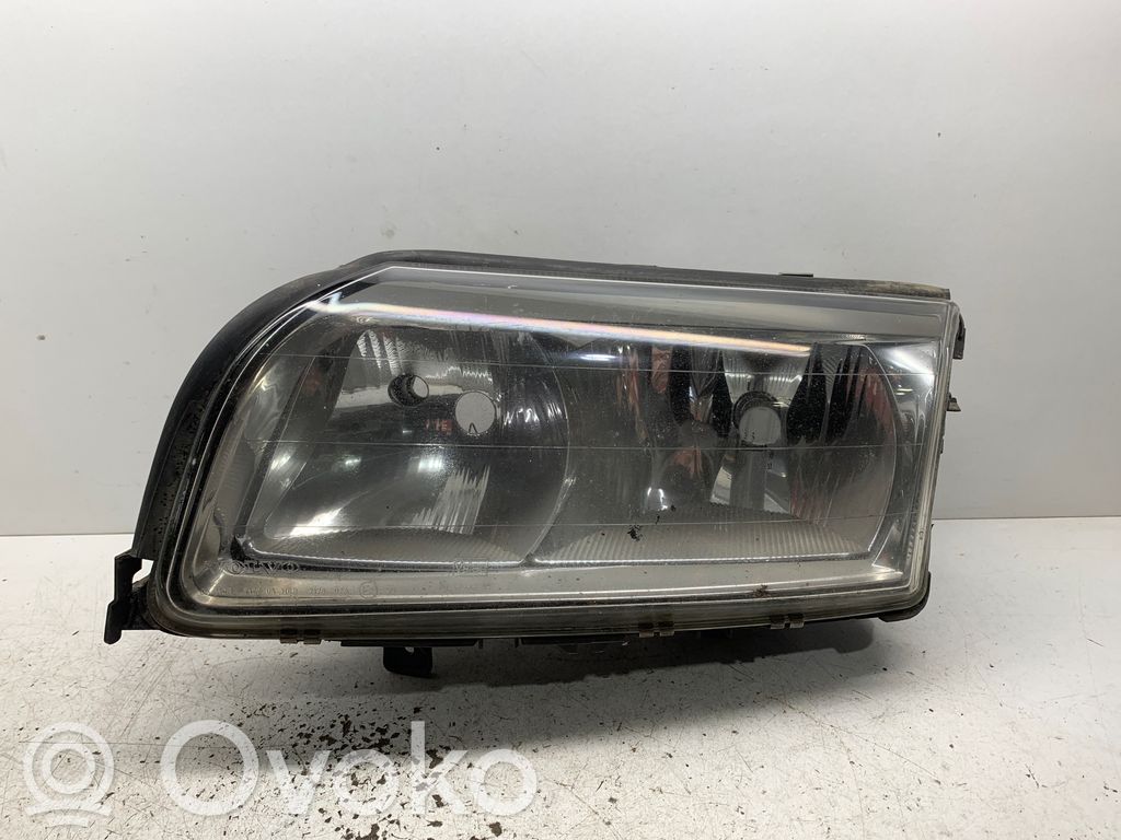 Volvo S80 Headlight/headlamp 