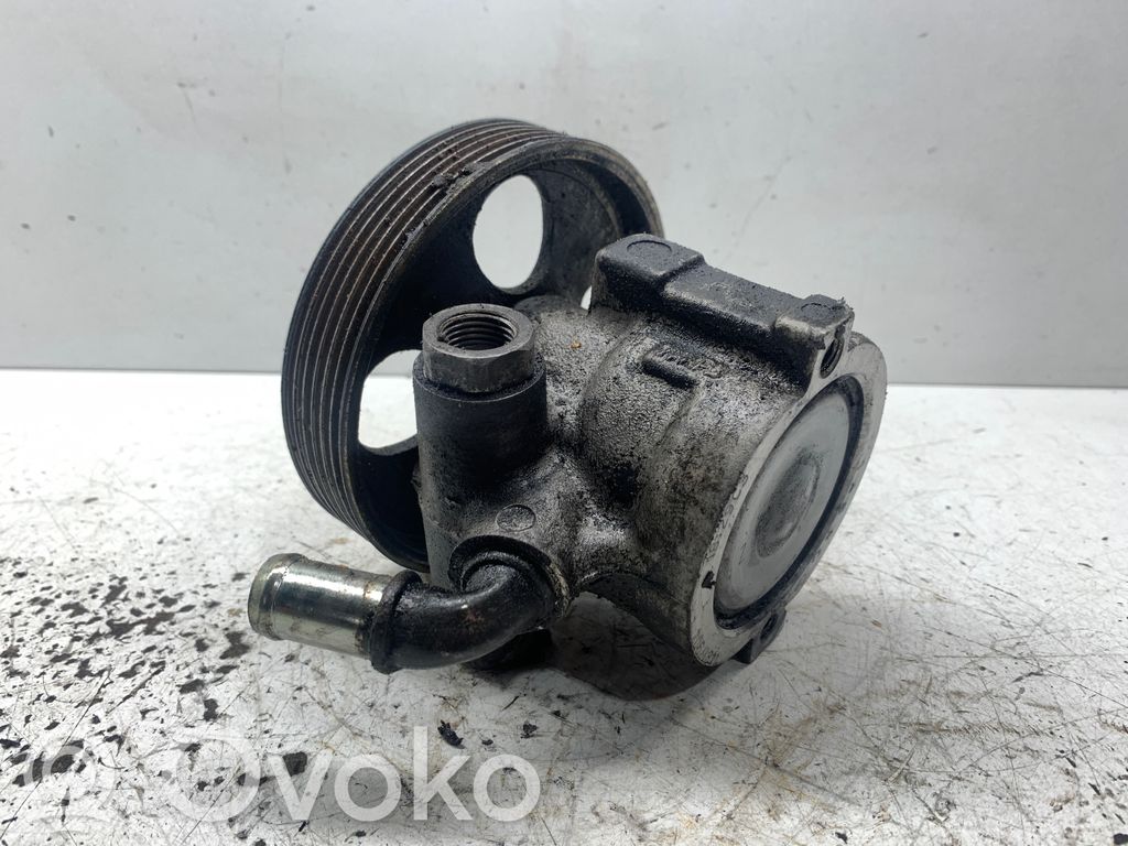 Citroen Xsara Picasso Power steering pump 