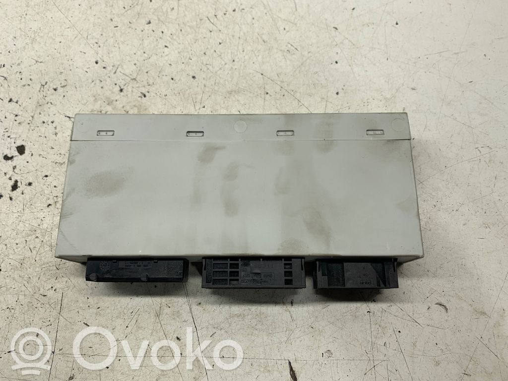 BMW 3 E46 Komforto modulis 