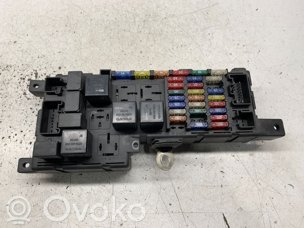 Volvo S80 Fuse module 