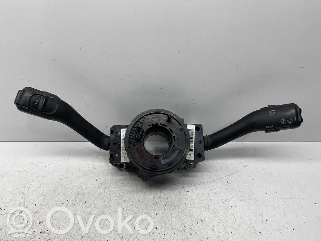 Volkswagen Bora Manetka / Przełącznik kierunkowskazów wycieraczek 