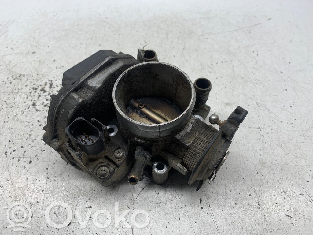 Audi A6 S6 C5 4B Soupape d'étranglement 