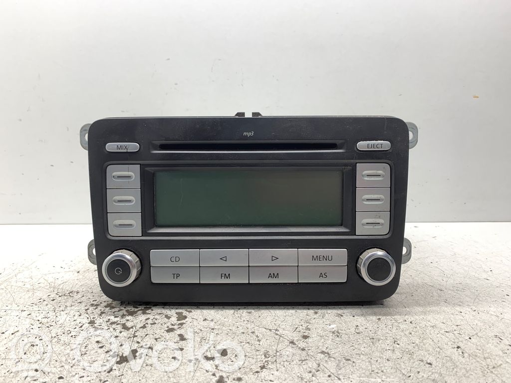 Volkswagen Golf V Panel / Radioodtwarzacz CD/DVD/GPS 