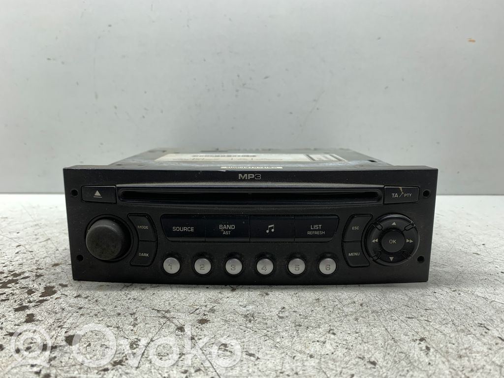 Citroen Berlingo Radio/CD/DVD/GPS head unit 