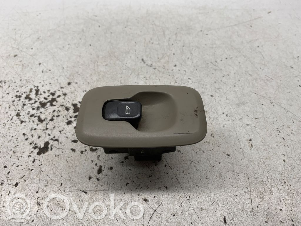Volvo XC90 Electric window control switch 