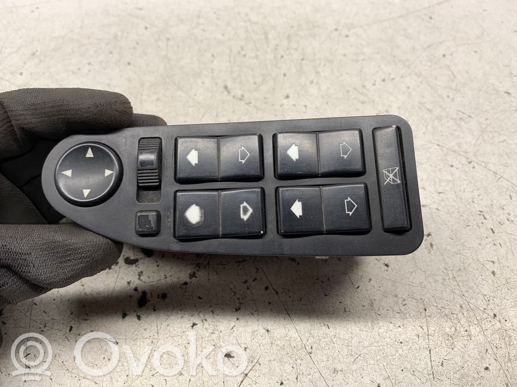 BMW 5 E39 Electric window control switch 