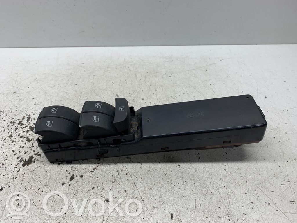 Przyciski szyb   12800446,SAAB015A05,12799508,D450705K7