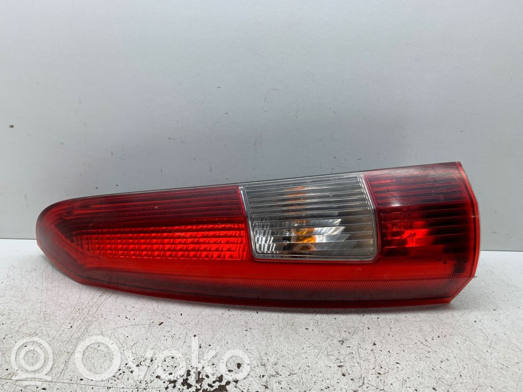 Volvo V70 Rear/tail lights 