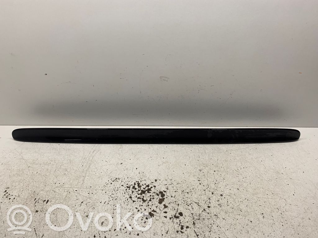 Mercedes-Benz E W210 Listwa oświetlenie tylnej tablicy rejestracyjnej 