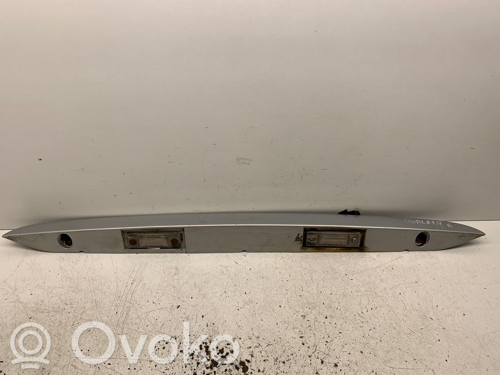 Éclairage de plaque d'immatriculation   7M5827574B,YM21A43836