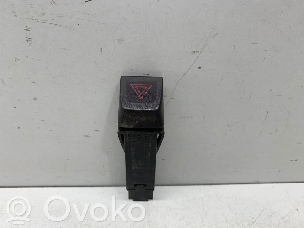 Volvo V50 Hazard light switch 