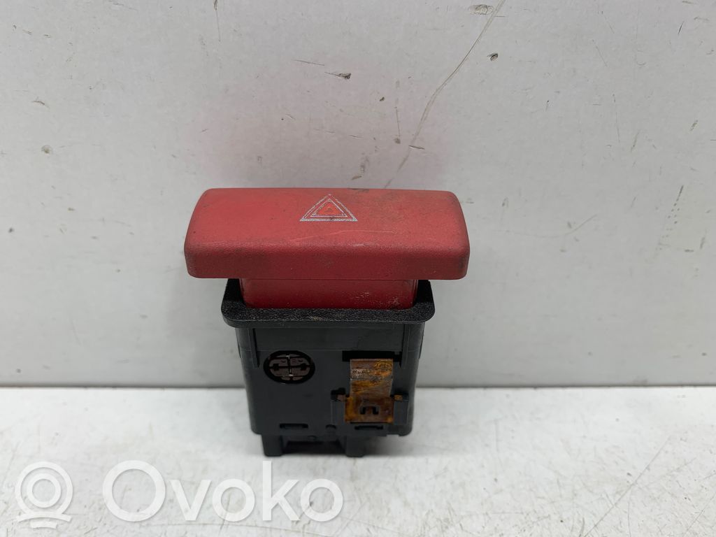 Land Rover Freelander Hazard light switch 