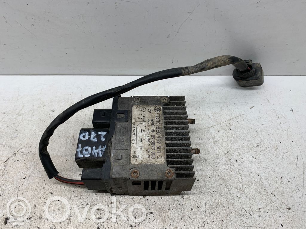 Audi A4 S4 B7 8E 8H Relais de ventilateur de liquide de refroidissement 