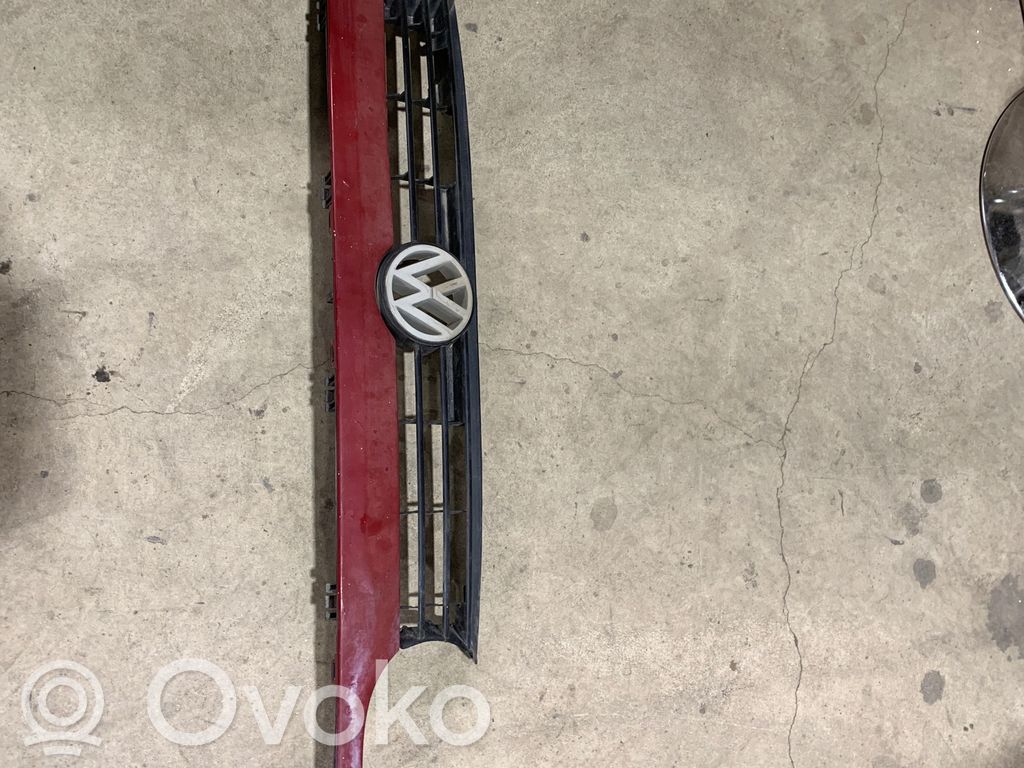 Volkswagen Golf III Front grill 