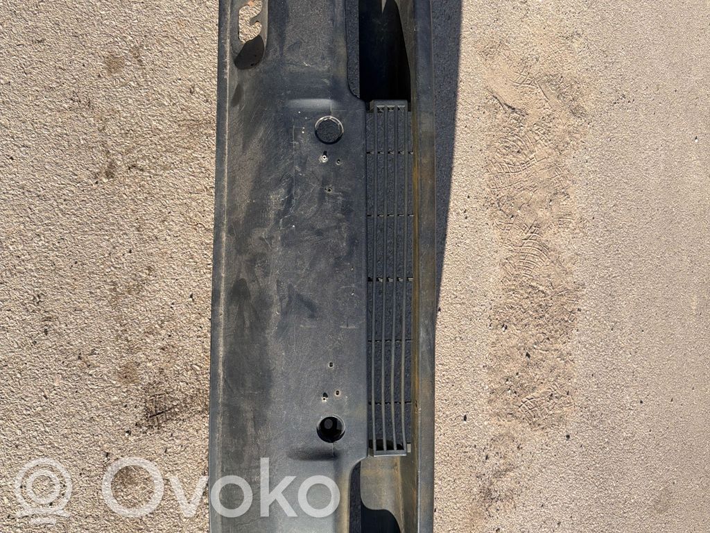 Volkswagen II LT Front bumper 