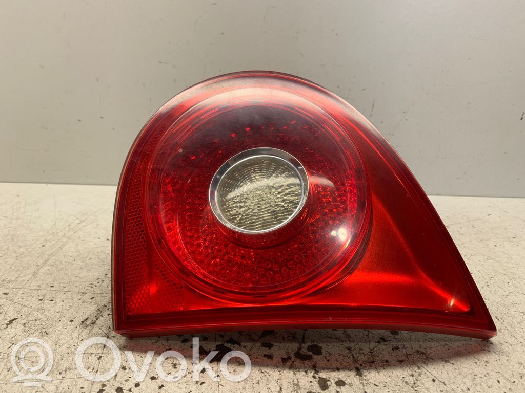 Volkswagen Golf V Lampa tylna 
