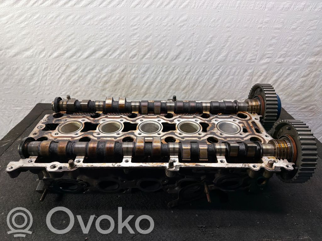 Volvo S60 Engine head 
