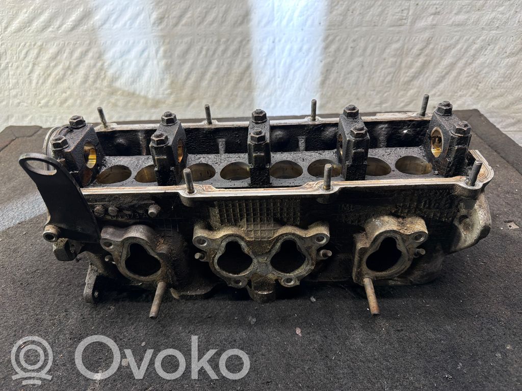 Volkswagen Golf IV Engine head 