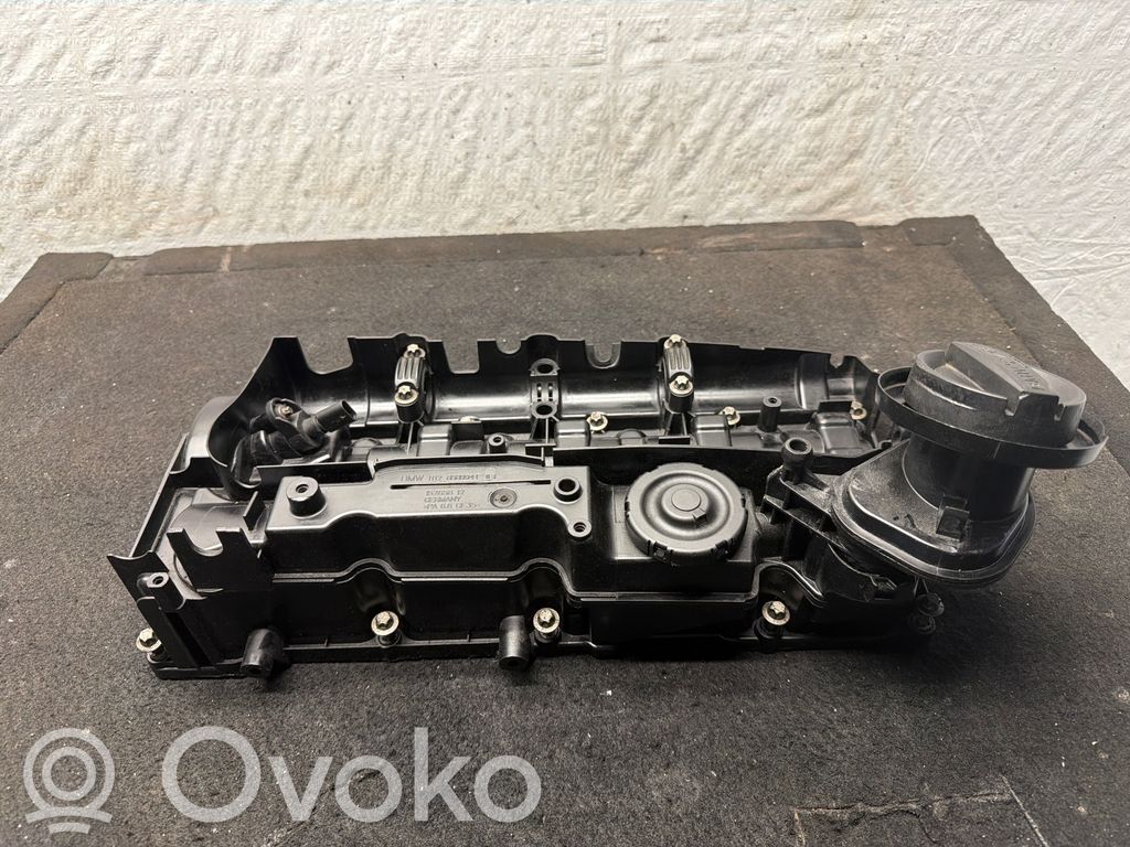 BMW 5 F10 F11 Vārstu vāks 