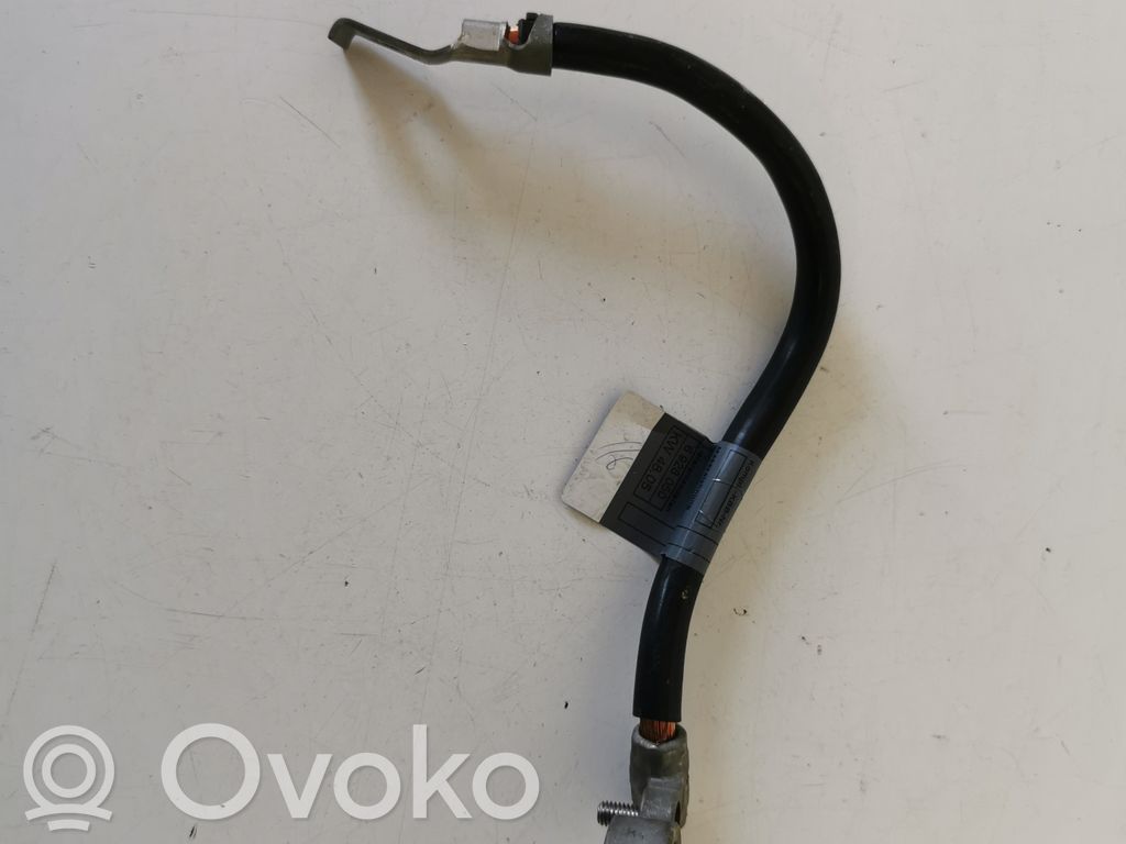BMW 7 E65 E66 Maakaapeli, akku 