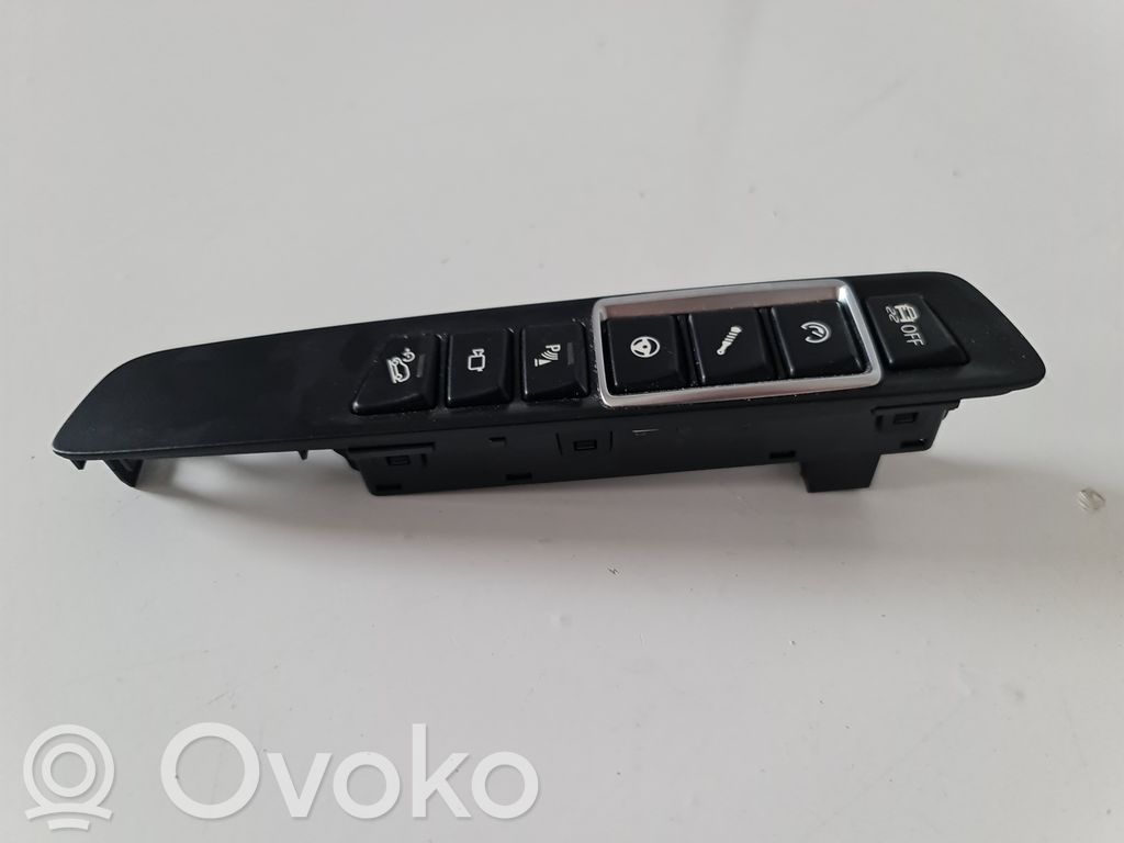 BMW X5 F15 A set of switches 