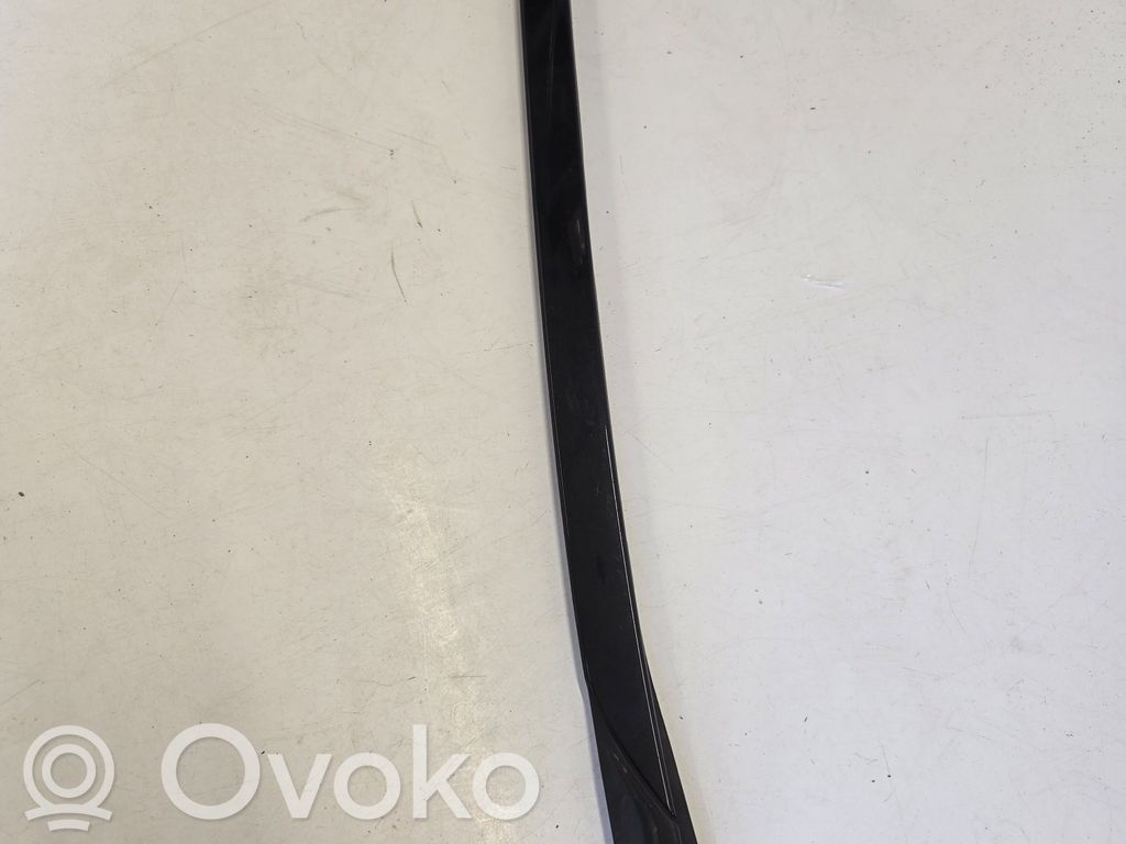 BMW X6M G06 F96 Rivestimento parabrezza 