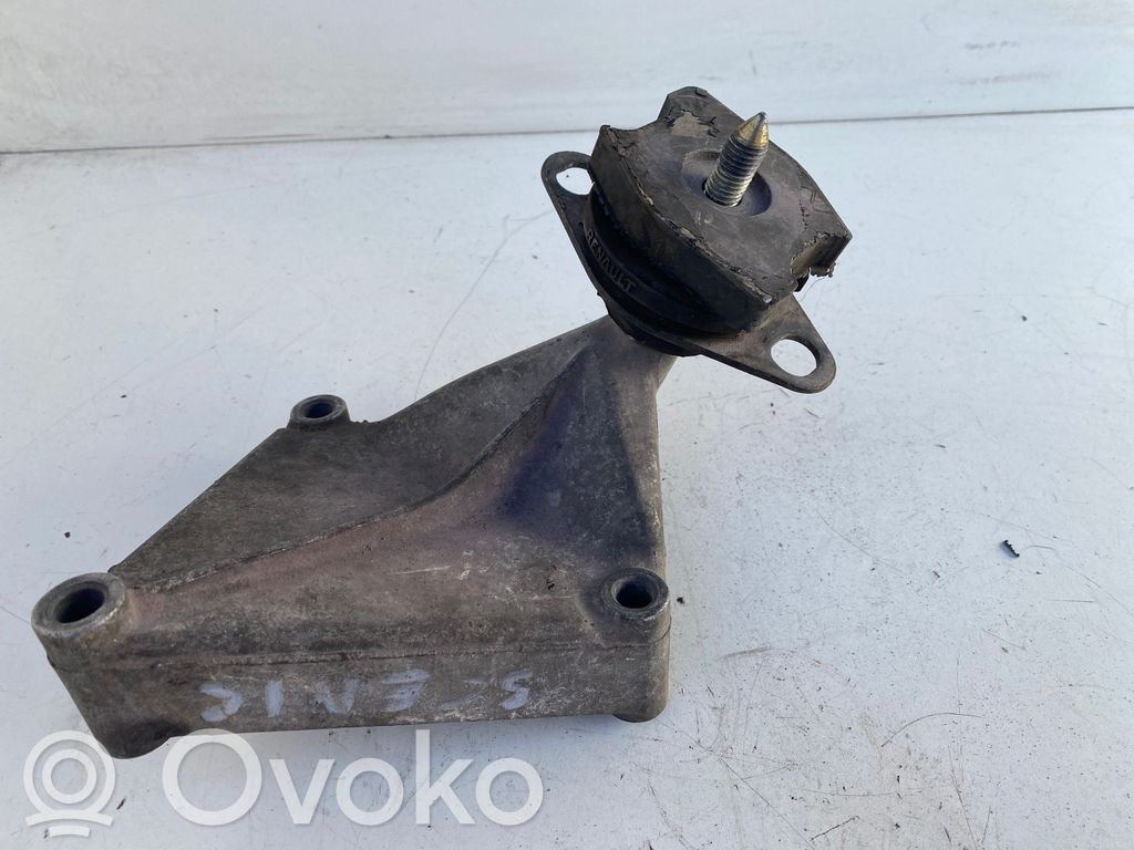 Renault Scenic I Engine mounting bracket 