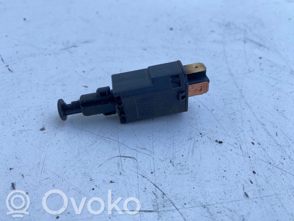 Opel Astra G Brake pedal sensor switch 