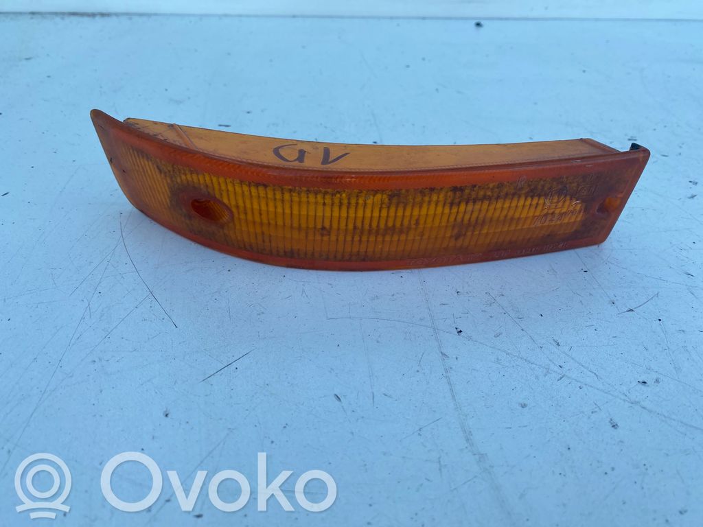 Toyota Corolla E90 Front bumper turn signal 
