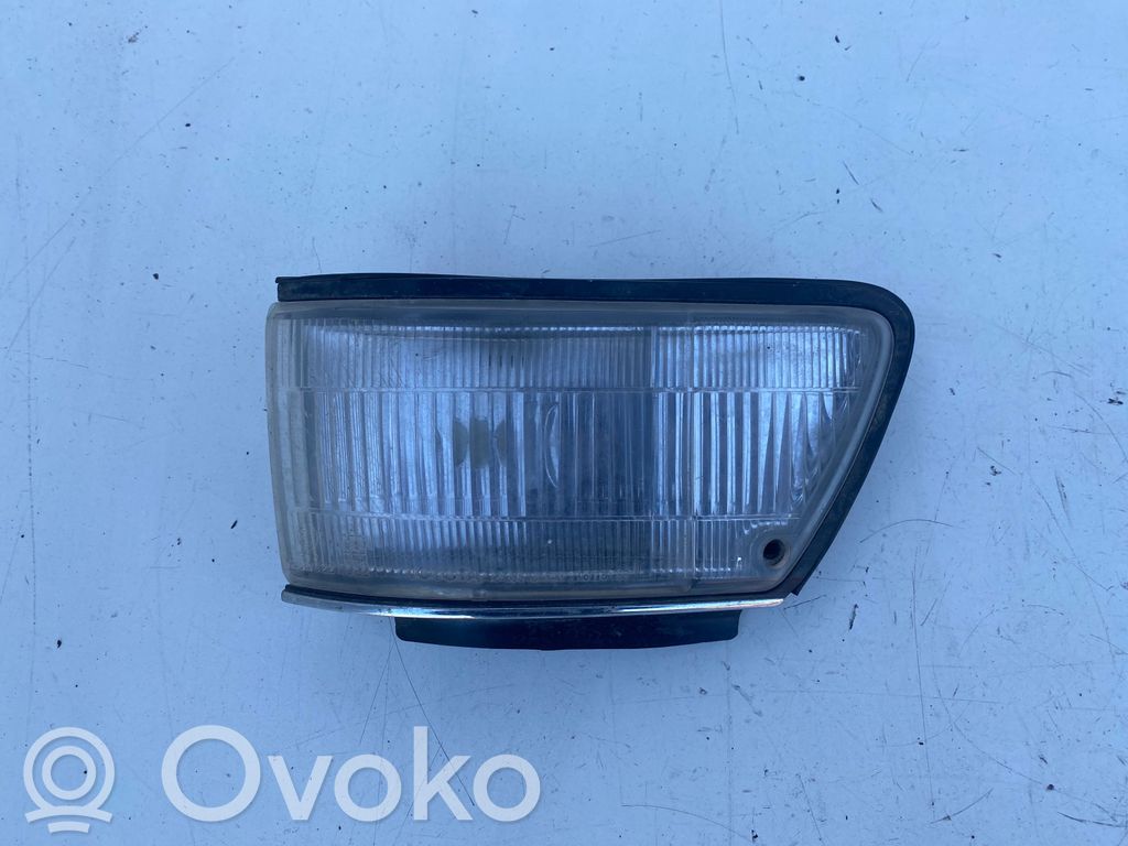 Toyota Corolla E90 Front indicator light 