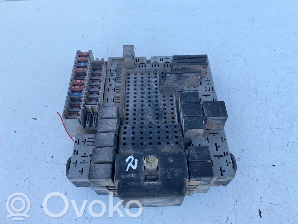 Volvo S80 Fuse module 